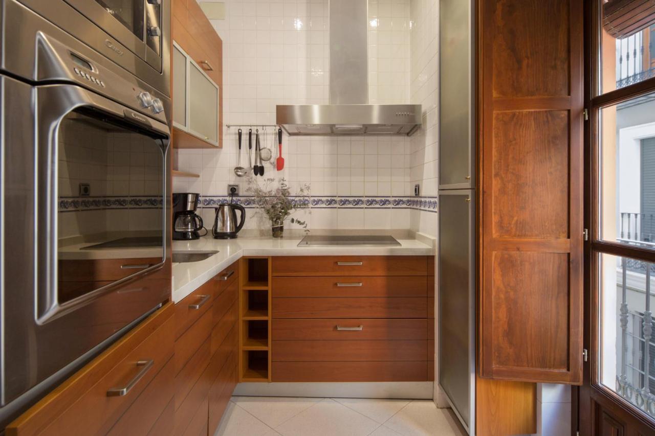 Lateral Suite Rodo Севиля Екстериор снимка