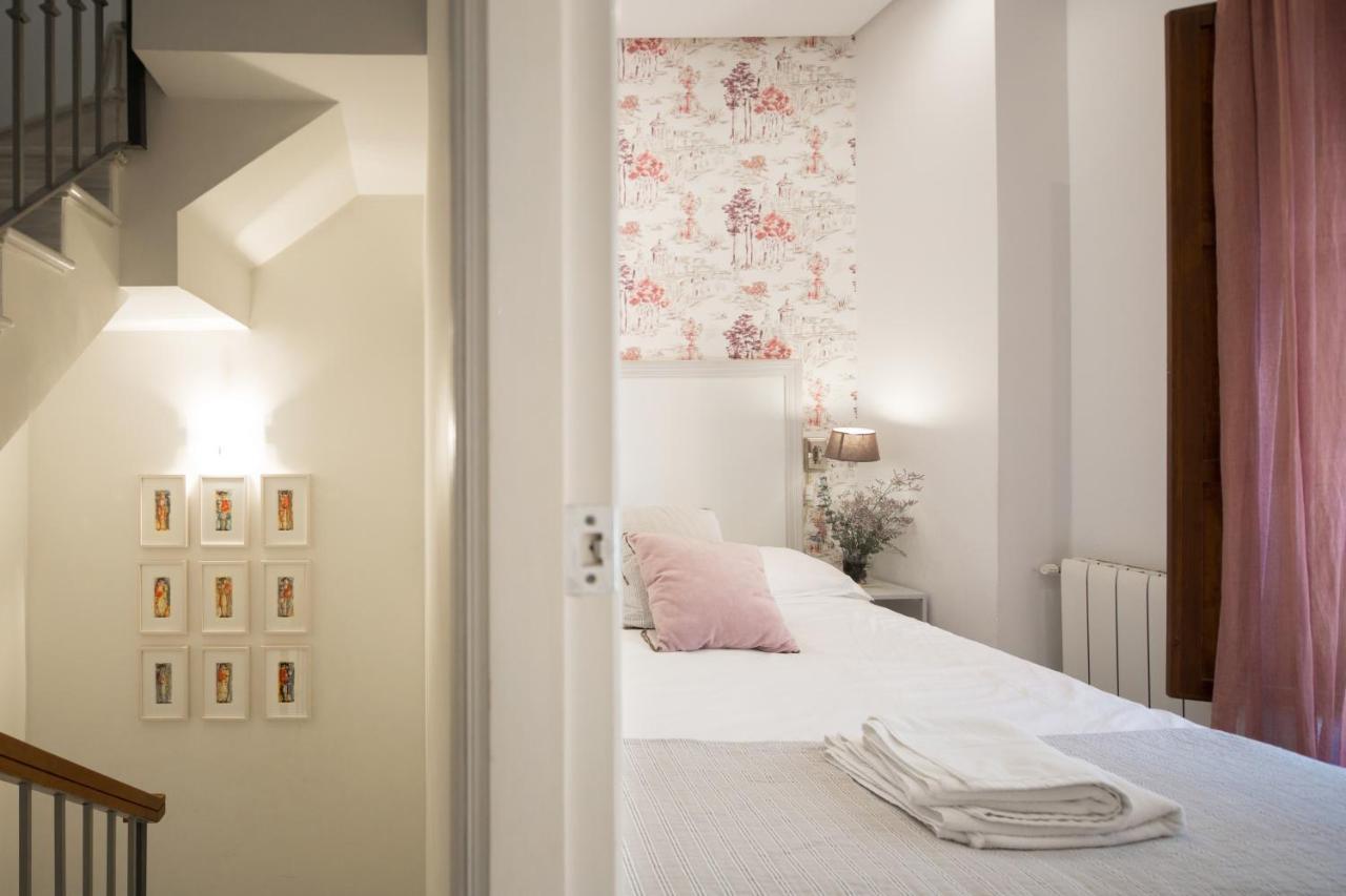 Lateral Suite Rodo Севиля Екстериор снимка